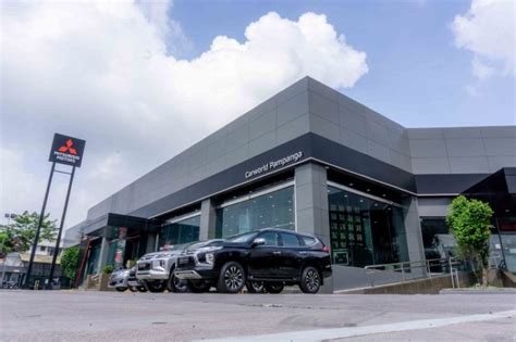 LausGroup reopens upgraded Carworld Pampanga .